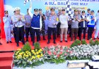 Kapolri-Pimpin-Pelepasan-One-Way-Nasional-Tol-Kalikangkung-Cikampek