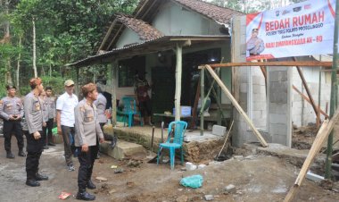 Hari-Bhayangkara-ke-80:-Polres-Probolinggo-Turun-ke-Pelosok-Desa-Salurkan-Bansos-Bedah-Rumah