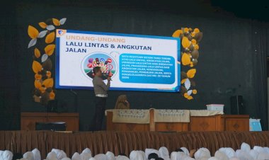 Polres-Malang-Edukasi-1.250-Pelajar-Tanamkan-Budaya-Tertib-Berlalu-Lintas-Sejak-Dini