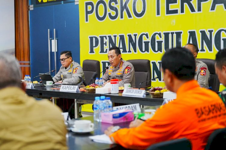 Kapolri Pimpin Rakor Bencana dengan Forkopimda Sumut, Bahu Membahu Tangani Bencana