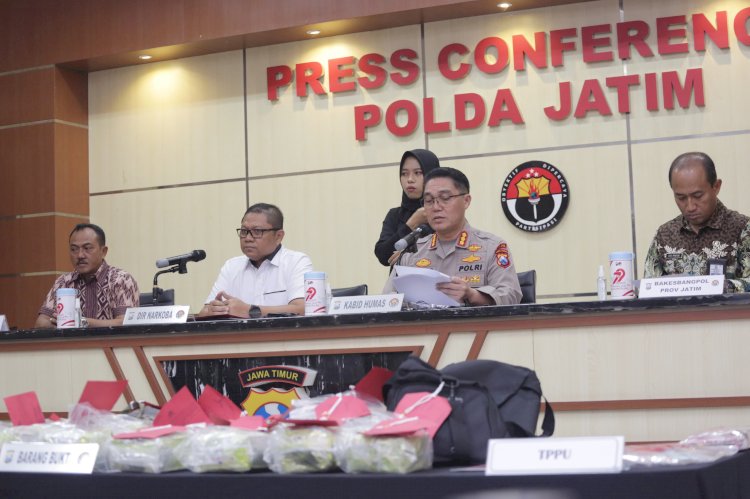 Polda Jatim Ungkap Dua Kasus TPPU Aset Hasil Narkotika Rp 2,7 Miliar Disita